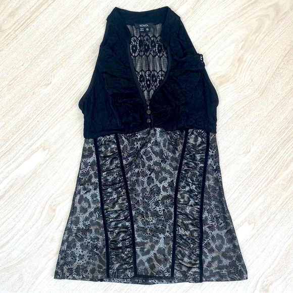 XOXO Tops - XOXO Y2K Vintage Leopard Print & Lace Black Halter Top